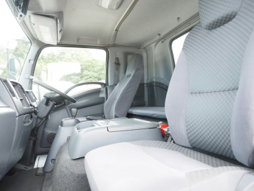 いすゞ フォワード ウイング車 中型 TKG-FRR90T2 年式 H27[写真37]