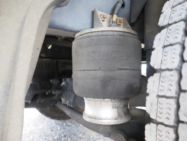 いすゞ フォワード ウイング車 中型 TKG-FRR90T2 年式 H27[写真40]