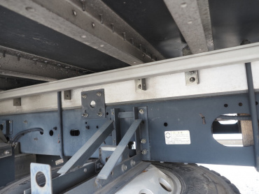 いすゞ フォワード ウイング車 中型 TKG-FRR90T2 年式 H27[写真42]