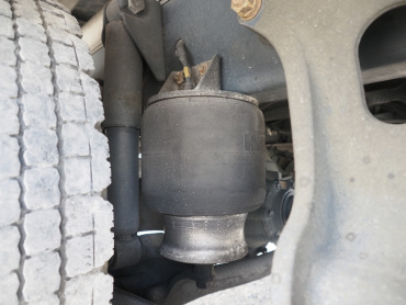 いすゞ フォワード ウイング車 中型 TKG-FRR90T2 年式 H27[写真39]