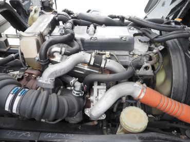 いすゞ フォワード ウイング車 中型 TKG-FRR90T2 年式 H27[写真48]