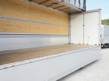 いすゞ フォワード ウイング車 中型 TKG-FRR90T2 年式 H28[写真19]