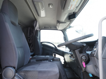 いすゞ フォワード ウイング車 中型 TKG-FRR90T2 年式 H28[写真26]