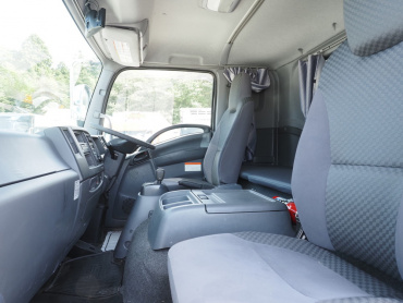 いすゞ フォワード ウイング車 中型 TKG-FRR90T2 年式 H28[写真34]