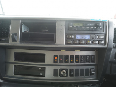 日野 プロフィア ウイング車 大型 QKG-FW1EXBG 年式 H25[写真35]