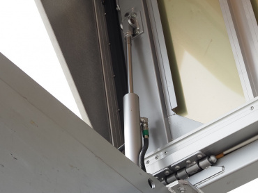 日野 デュトロ ウイング車 小型 TKG-XZU710M 年式 H27[写真16]