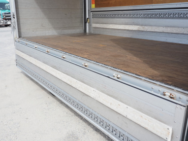 日野 デュトロ ウイング車 小型 TKG-XZU710M 年式 H27[写真18]