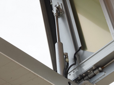 日野 デュトロ ウイング車 小型 TKG-XZU710M 年式 H27[写真12]