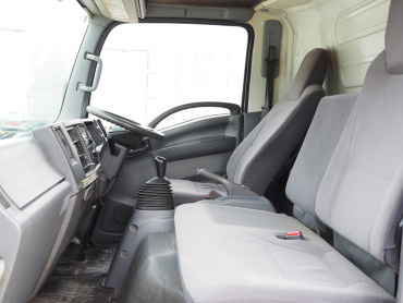 いすゞ エルフ 冷凍バン 小型 TKG-NPR85AN 年式 H25[写真29]