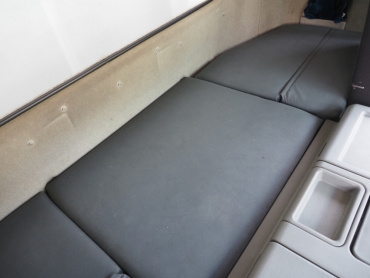 三菱ふそう スーパーグレート ウイング車 大型 QPG-FS64VZ 年式 H28[写真35]