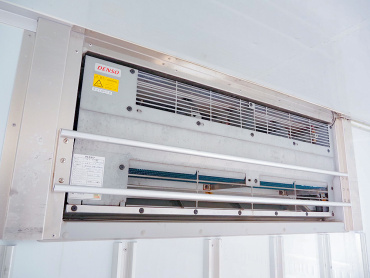 いすゞ フォワード 冷凍バン 中型 2PG-FRR90T2 年式 H30[写真21]