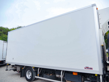 いすゞ フォワード 冷凍バン 中型 2PG-FRR90T2 年式 H30[写真10]