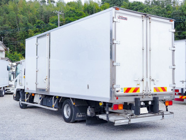 いすゞ フォワード 冷凍バン 中型 2PG-FRR90T2 年式 H30[写真07]