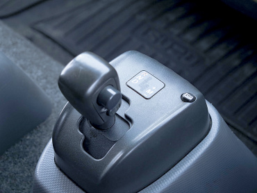 いすゞ フォワード 冷凍バン 中型 2PG-FRR90T2 年式 H30[写真30]