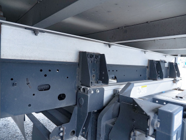 いすゞ フォワード 冷凍バン 中型 2PG-FRR90T2 年式 H30[写真40]