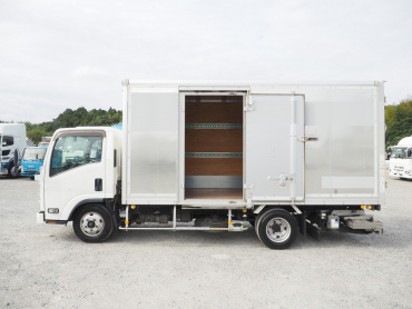 いすゞ エルフ バン車 小型 2RG-NMR88AN 年式 R1[写真13]