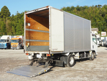 いすゞ エルフ バン車 小型 TKG-NMR85AN 年式 H26[写真16]