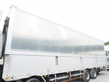 いすゞ ギガ ウイング車 大型 LKG-CYJ77A 年式 H23[写真15]