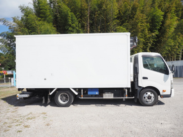 日野 デュトロ 冷凍バン 小型 TKG-XZU710M 年式 H27[写真07]