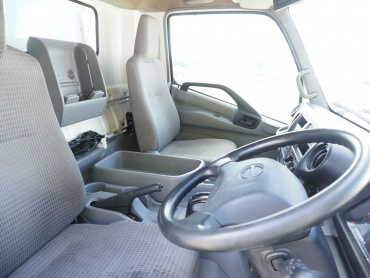 日野 デュトロ 冷凍バン 小型 TKG-XZU710M 年式 H27[写真26]