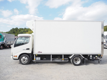 日野 デュトロ 冷凍バン 小型 TKG-XZU655M 年式 H26[写真09]