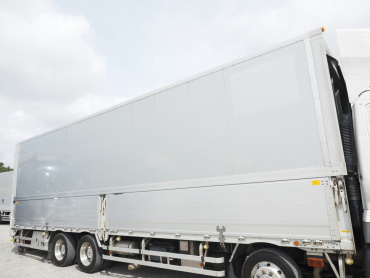 三菱ふそう スーパーグレート ウイング車 大型 QKG-FS54VZ 年式 H26[写真09]