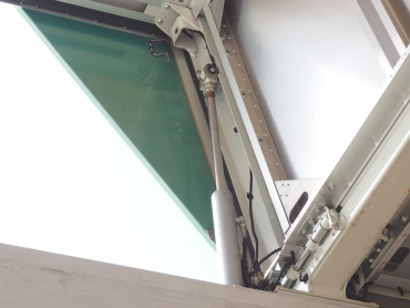 いすゞ ギガ ウイング車 大型 QKG-CYJ77B 年式 H28[写真18]