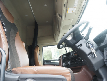 日野 プロフィア トラクタ 大型 2DG-SH1EDGG 年式 R1[写真20]