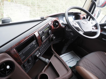 日野 プロフィア トラクタ 大型 2DG-SH1EDGG 年式 R3[写真23]