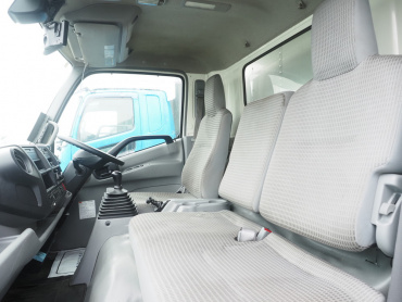 日野 デュトロ バン車 小型 TKG-XZU710M 年式 H30[写真29]