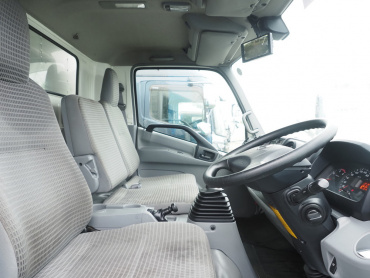 日野 デュトロ バン車 小型 TKG-XZU710M 年式 H30[写真22]
