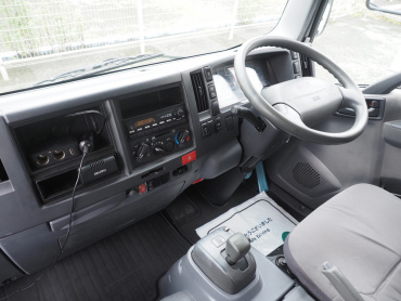 いすゞ エルフ バン車 小型 TKG-NPR85AN 年式 H24[写真23]