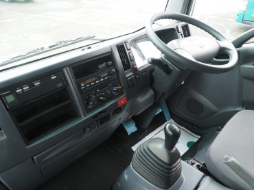 いすゞ エルフ バン車 小型 SKG-NPR85AN 年式 H24[写真21]