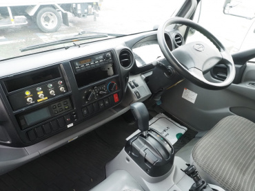 日野 デュトロ 冷凍バン 小型 TKG-XZU710M 年式 H28[写真29]