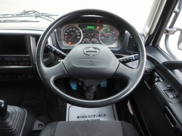 日野 レンジャープロ 冷凍バン 中型 TKG-FC9JKAA 年式 H28[写真26]