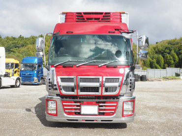 いすゞ ギガ 冷凍ウイング 大型 QKG-CYJ77A 年式 H28[写真04]