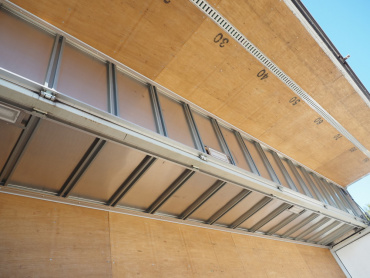 日野 プロフィア ウイング車 大型 QPG-FW1EXEG 年式 H29[写真23]