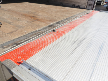 日野 プロフィア ウイング車 大型 QKG-FW1EXBG 年式 H25[写真30]