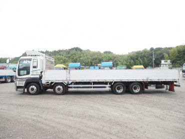 いすゞ ギガ 平ボディ 大型 QKG-CYJ77A 年式 H25[写真13]