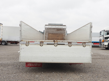 いすゞ ギガ 平ボディ 大型 QKG-CYJ77A 年式 H25[写真19]