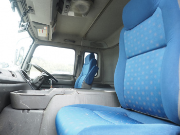 いすゞ ギガ 平ボディ 大型 QKG-CYJ77A 年式 H25[写真30]