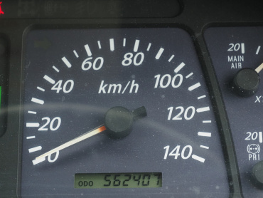 いすゞ ギガ 平ボディ 大型 QKG-CYJ77A 年式 H25[写真29]