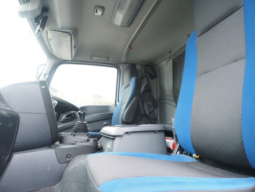 いすゞ ギガ ウイング車 大型 QPG-CYJ77B 年式 H28[写真41]