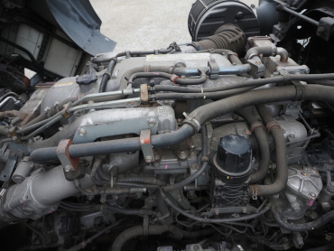 いすゞ ギガ ウイング車 大型 QPG-CYJ77B 年式 H28[写真50]