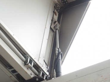 三菱ふそう スーパーグレート ウイング車 大型 QPG-FS64VZ 年式 H28[写真13]