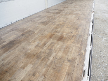 いすゞ ギガ ウイング車 大型 2PG-CYJ77C 年式 R1[写真23]