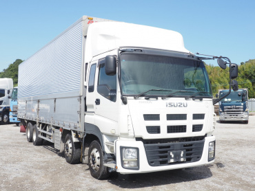 いすゞ ギガ ウイング車 大型 QKG-CYJ77A 年式 H26[写真05]