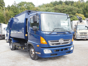 日野 レンジャープロ パッカー 中型 TKG-FC9JGAA 年式 H28[写真04]