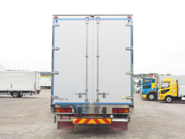 いすゞ ギガ ウイング車 大型 QKG-CYJ77A 年式 H24[写真06]