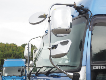 いすゞ ギガ ウイング車 大型 QKG-CYJ77A 年式 H24[写真09]